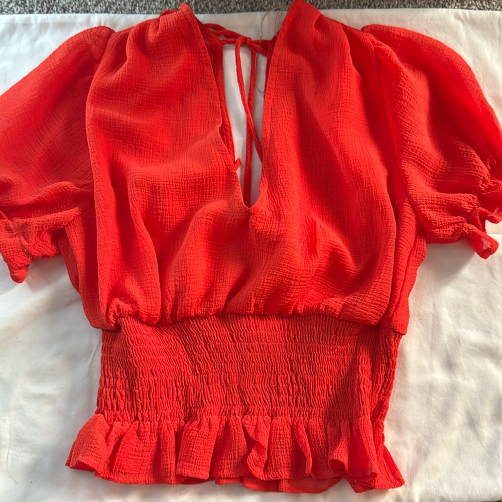 Orange top